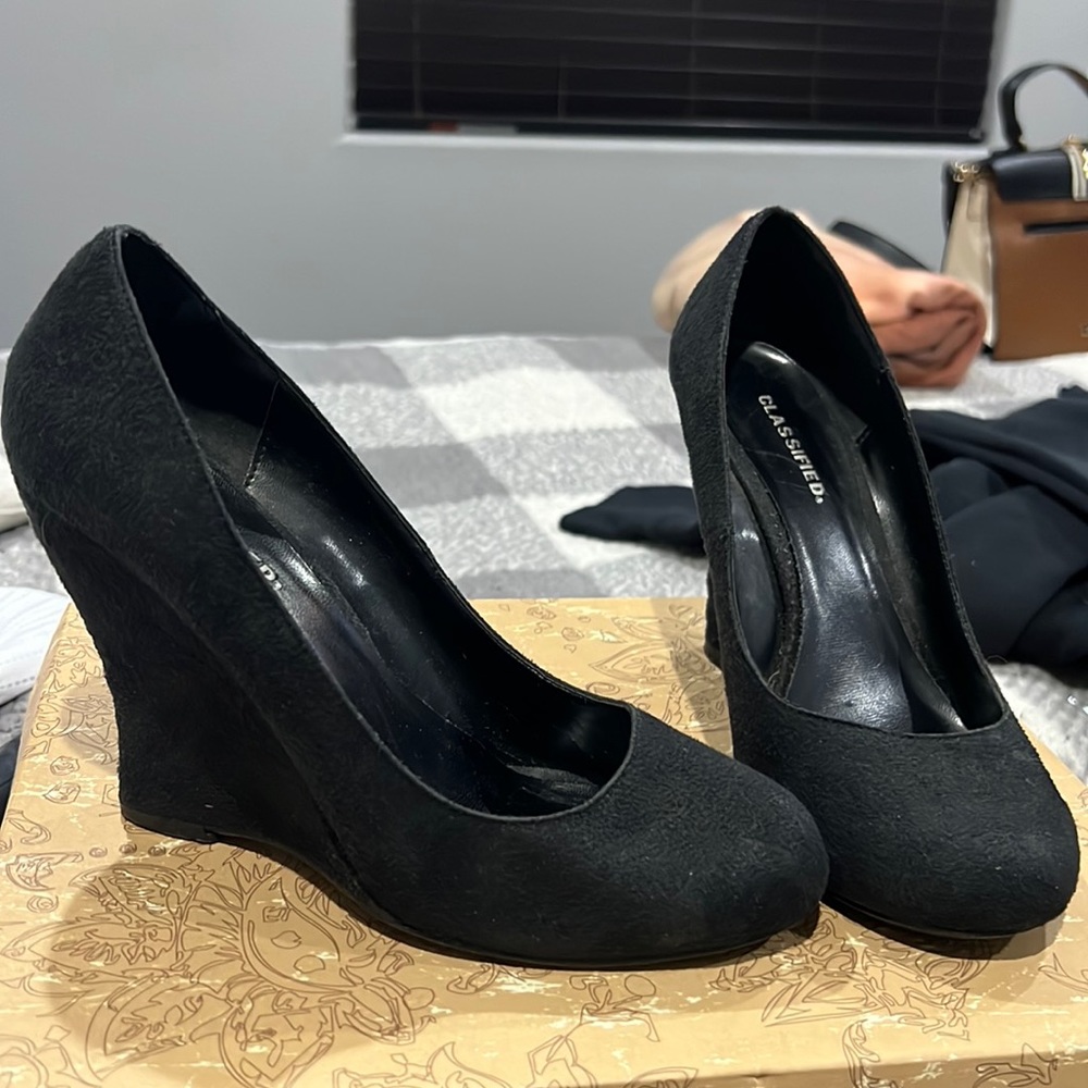 Black heels